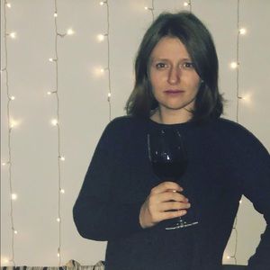 Meet your Posher, Kira